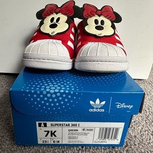Like new Adidas superstar 360 1 Disney toddler girls sneakers, size 7